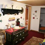 Messezimmer 4 U 2 Apartment *
