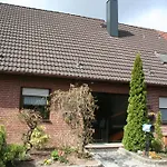 Messezimmer 4 U 2 Apartment *