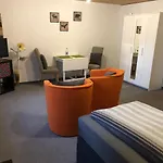 Apartment Messezimmer 4 U 2 *