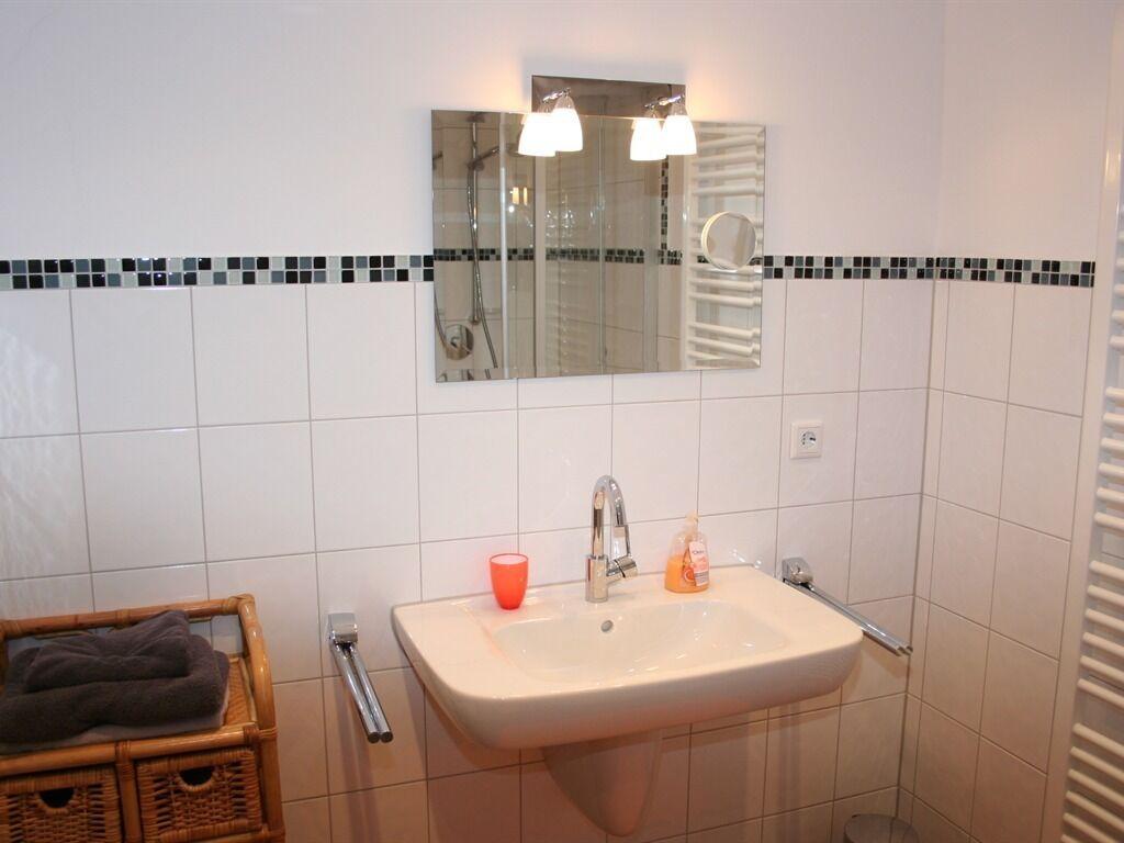 Apartment Messezimmer 4 U 2 Dusseldorf