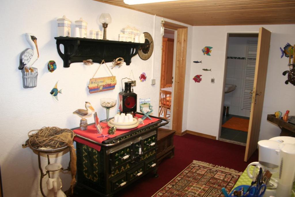 Messezimmer 4 U 2 Apartment *