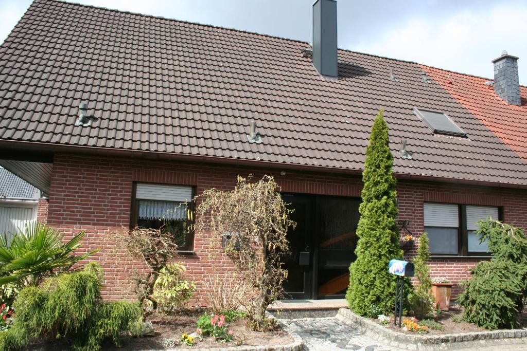 Messezimmer 4 U 2 Apartment *
