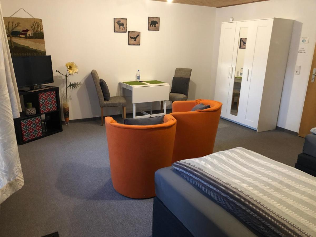 Apartment Messezimmer 4 U 2 *