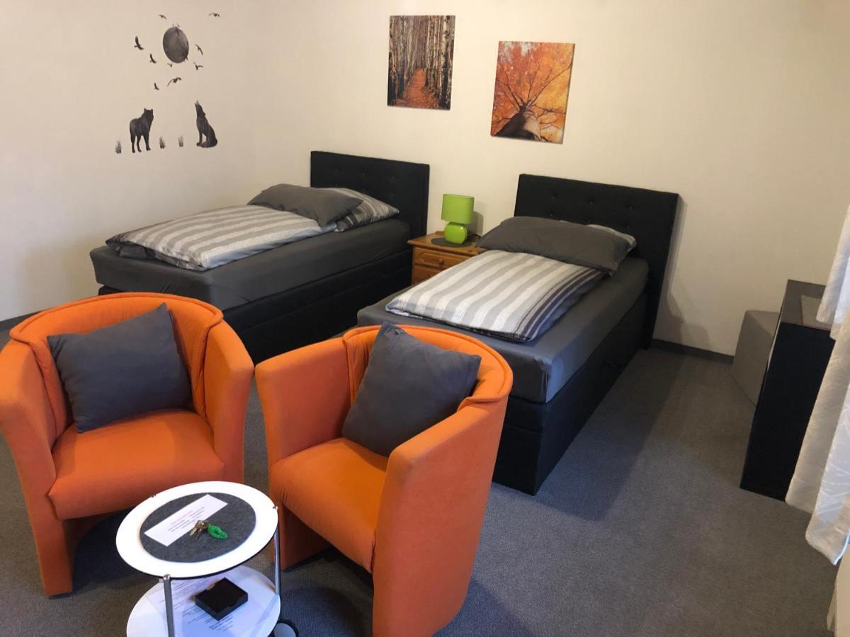 Messezimmer 4 U 2 Apartment Dusseldorf